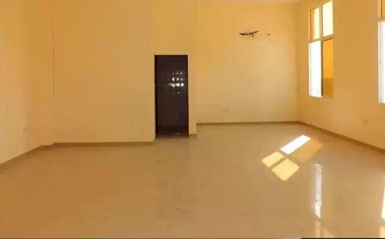 Коммерческий Готовая недвижимость Н/Ф Офис  в аренду в Аль-Садд , Доха #9009 - 1  image 